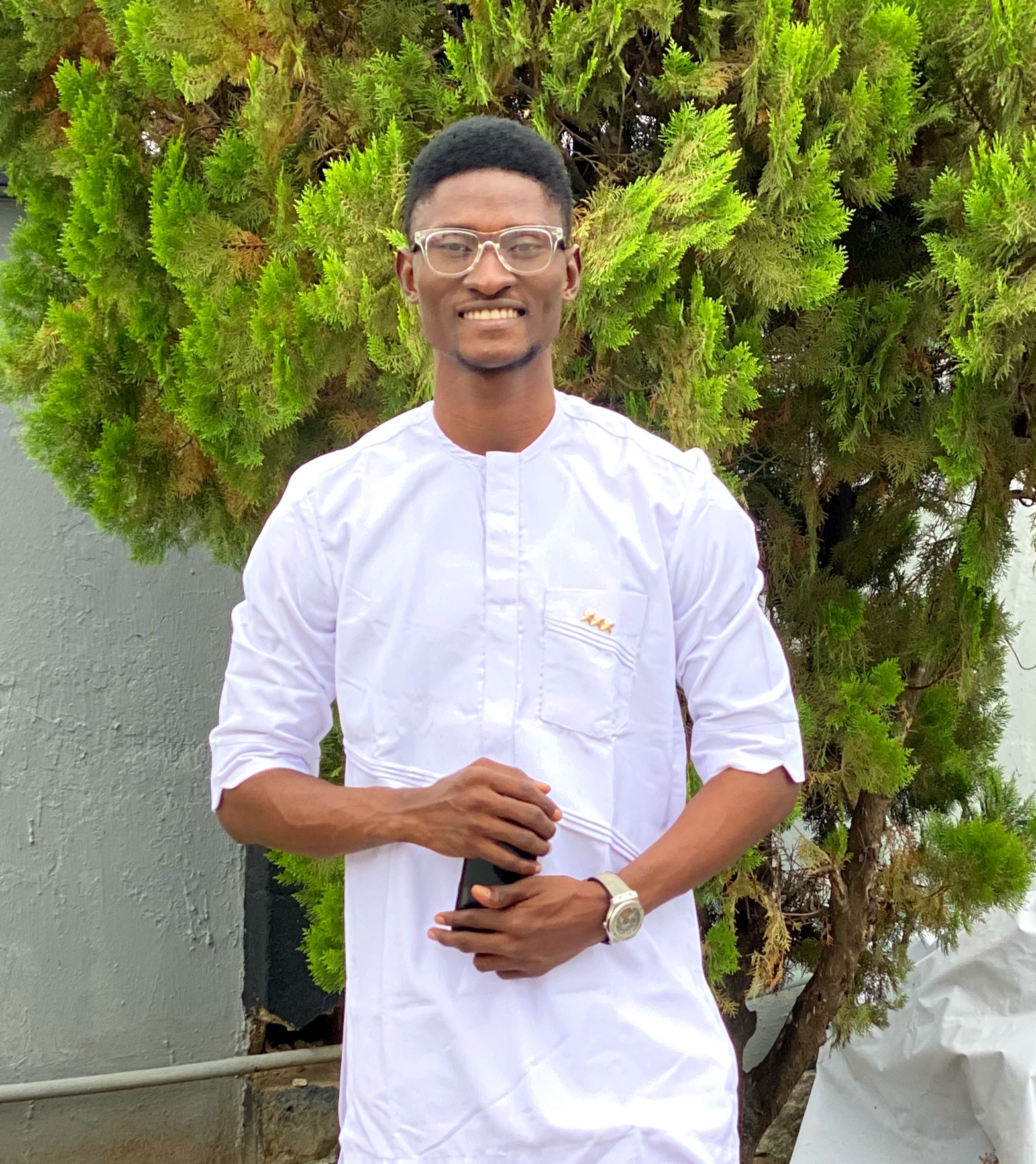 Ahmeed Bakare — Web Designer, Digital Marketer and AI Automator